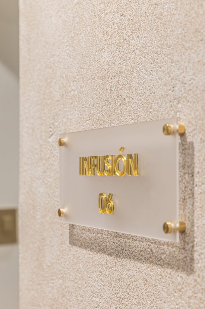 Dr Ortega - Interior Design by YT Interior Dr Ortega - Interior Design by YT Interior